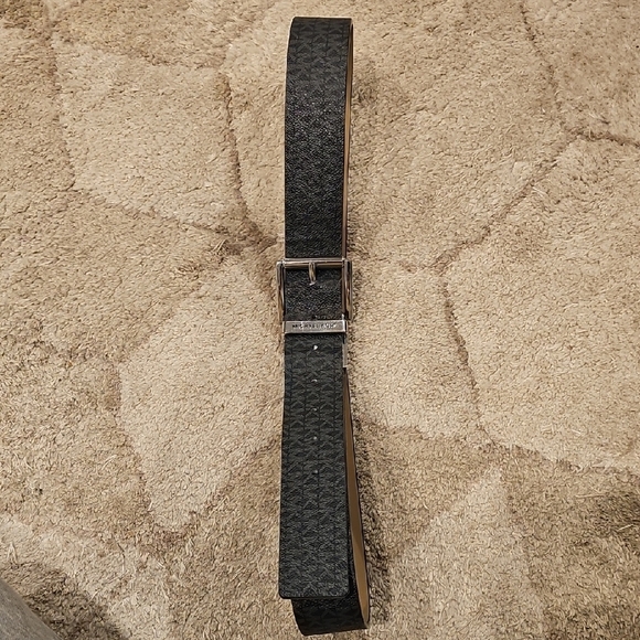 Michael Kors Black and Silver Logo Belt - Picture 1 of 6